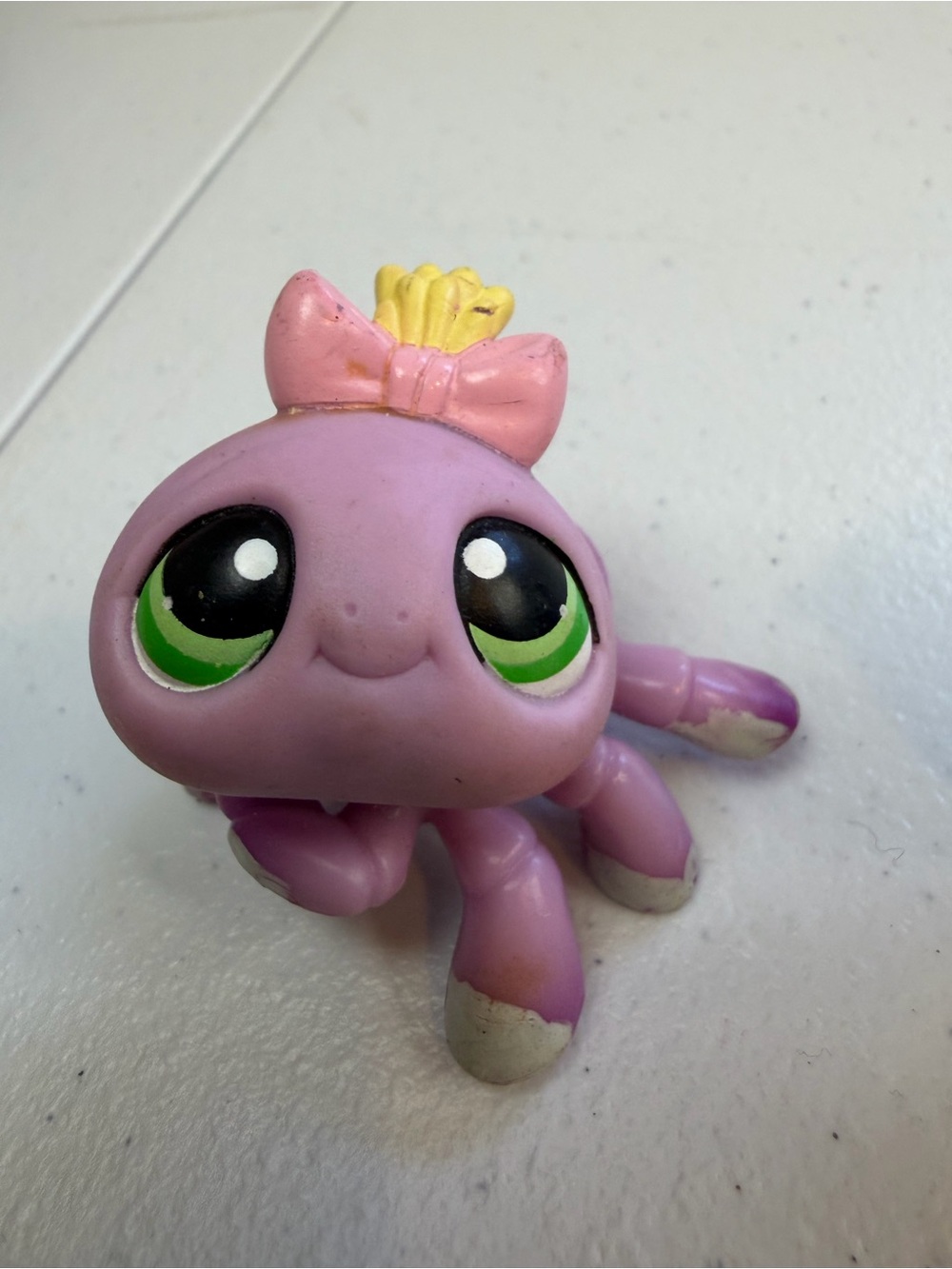 Littlest PetShop Hasbro figure #136 Spider collectible toy Littlest Pet shop LPs - Picture 4 of 5